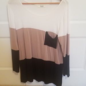 Long sleeve one pocket shirt